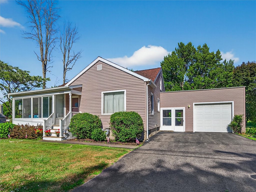 6188 Furnace Road Ontario, NY 14519 - Photo 3 of 39