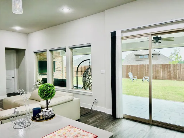 $2,750 | 1232 Xeresa Drive, Little Elm, TX 75068