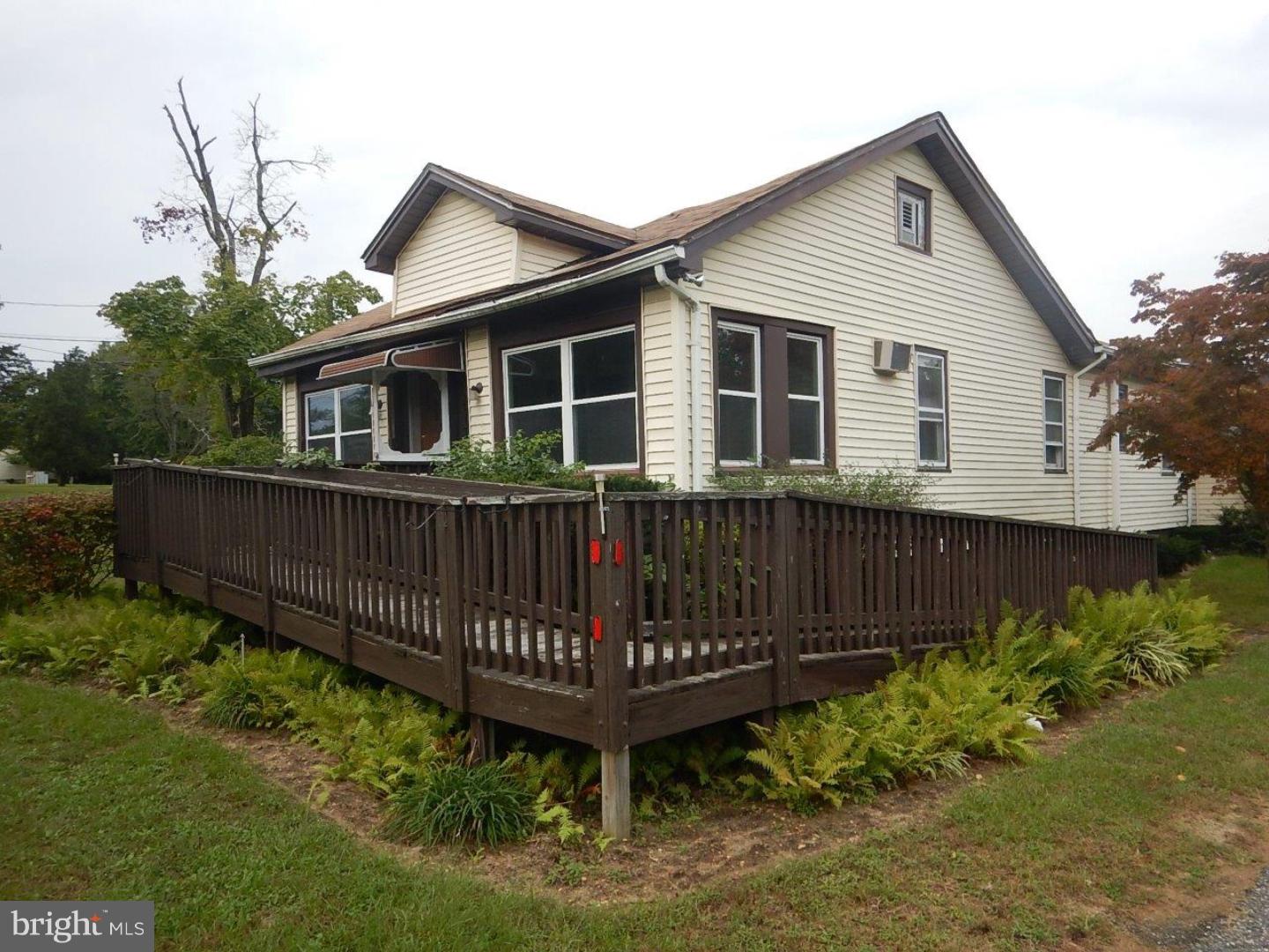 66 Almond Road Elmer, NJ 08318 - Photo 2 of 11 Gallery Image 2
