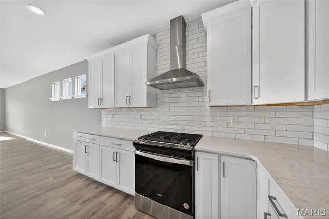 $459,900 | 706 Barnwood Hill Drive, Wentzville, MO 63385