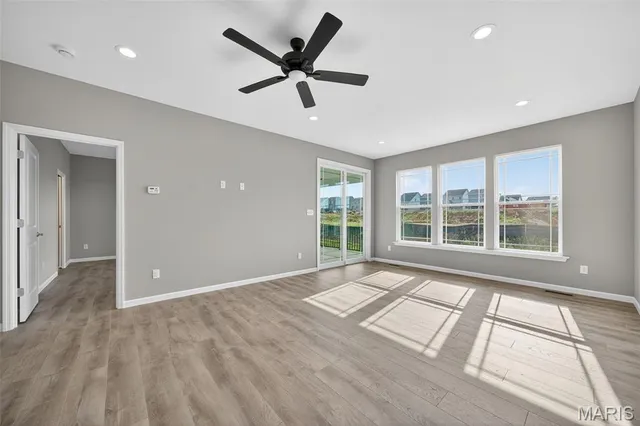 $459,900 | 706 Barnwood Hill Drive, Wentzville, MO 63385