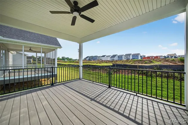 $459,900 | 706 Barnwood Hill Drive, Wentzville, MO 63385