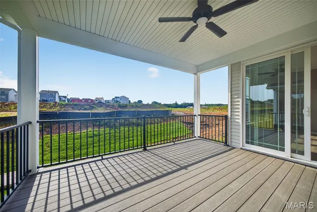 $459,900 | 706 Barnwood Hill Drive, Wentzville, MO 63385