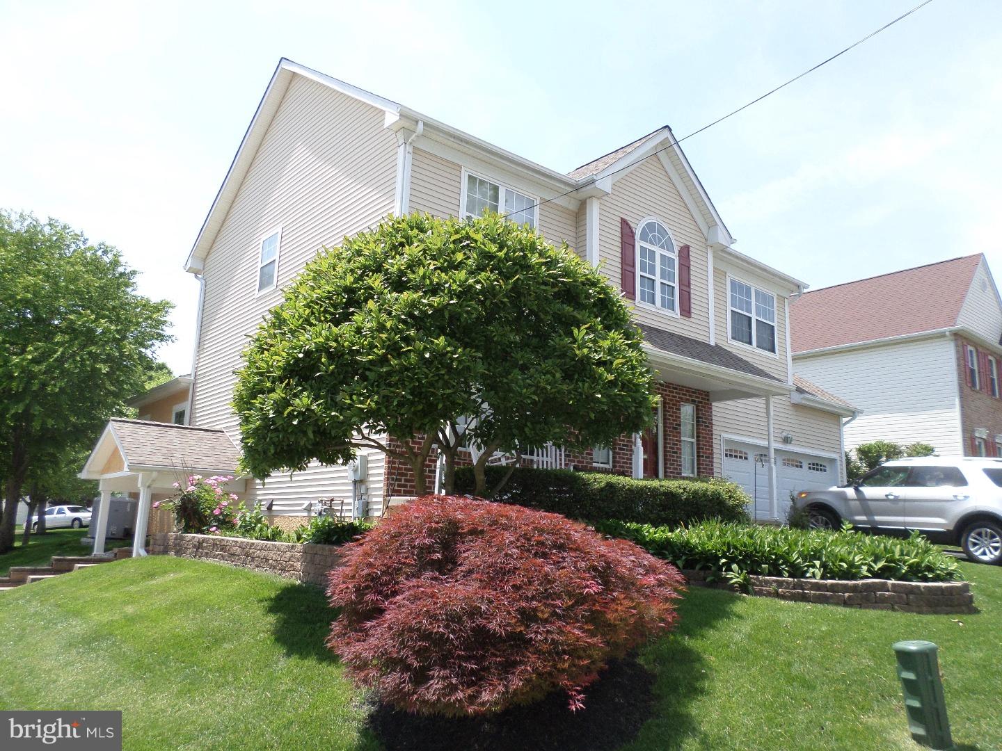 635 Amosland Road Morton, PA 19070 - Photo 2 of 25 Exterior Side