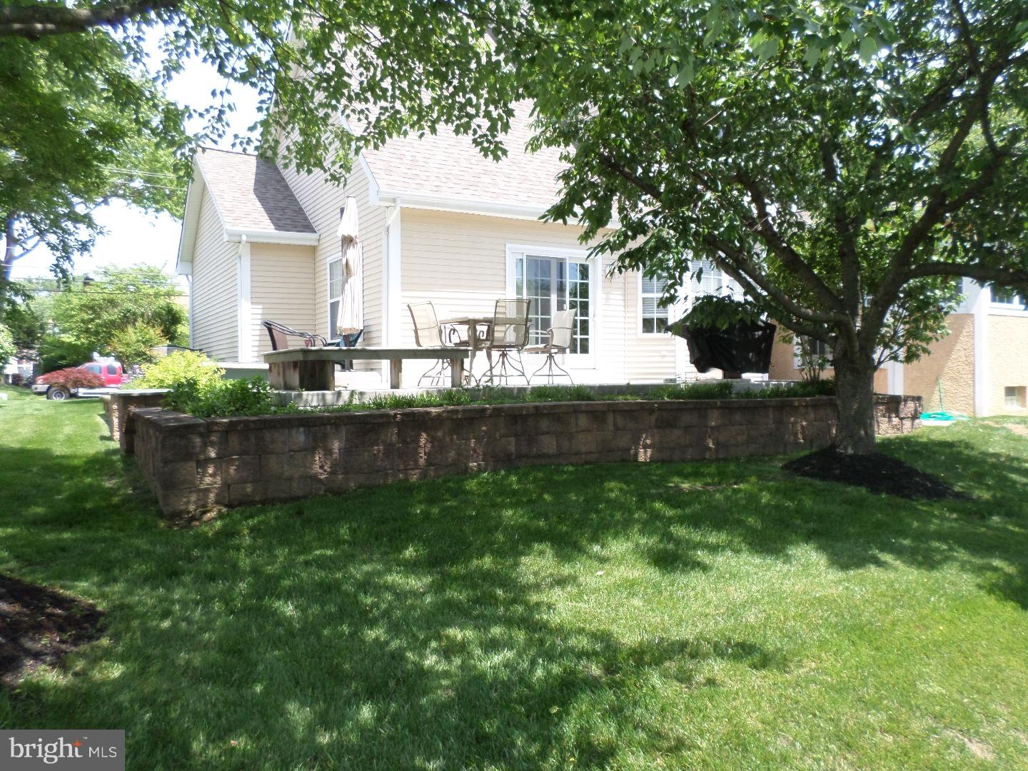 635 Amosland Road Morton, PA 19070 - Photo 24 of 25 Exterior Back