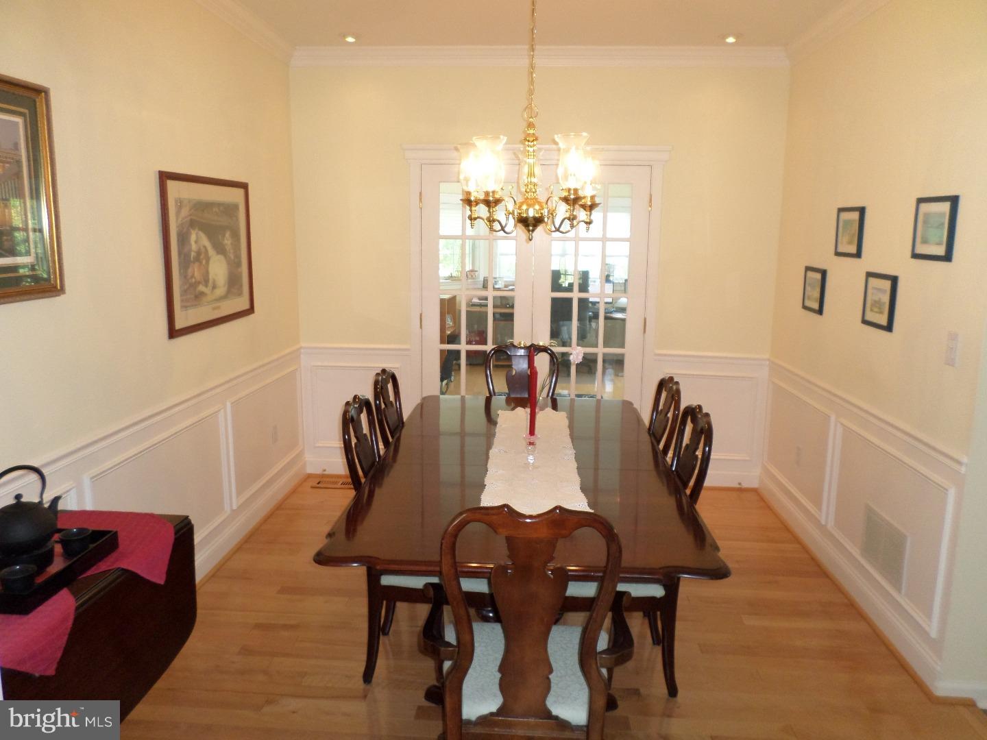 635 Amosland Road Morton, PA 19070 - Photo 7 of 25 Dining Room