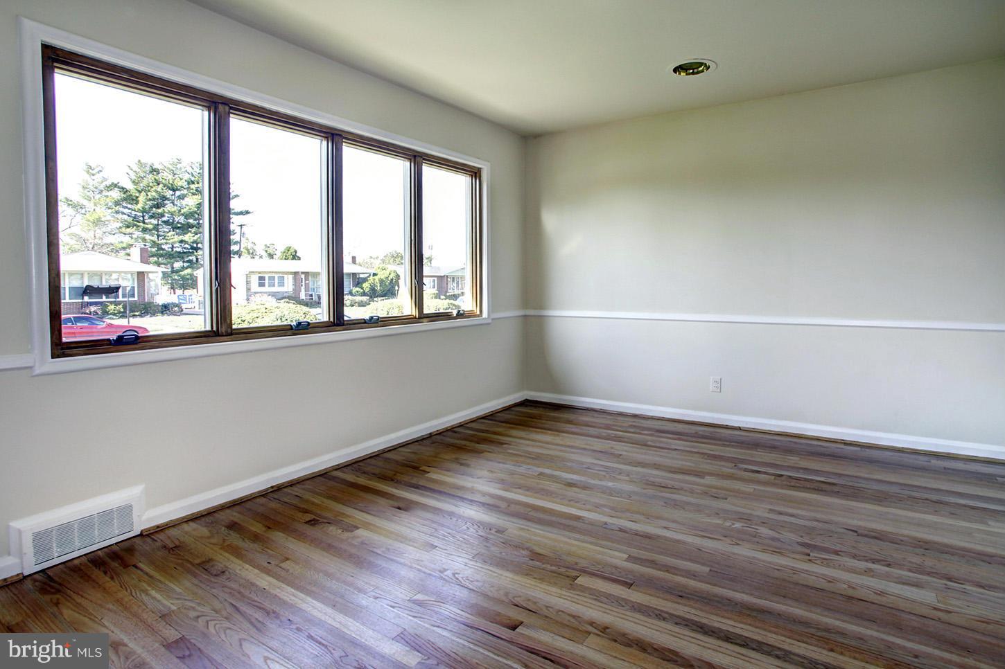 3102 Marnat Road Baltimore, MD 21208 - Photo 5 of 30 Dining Room