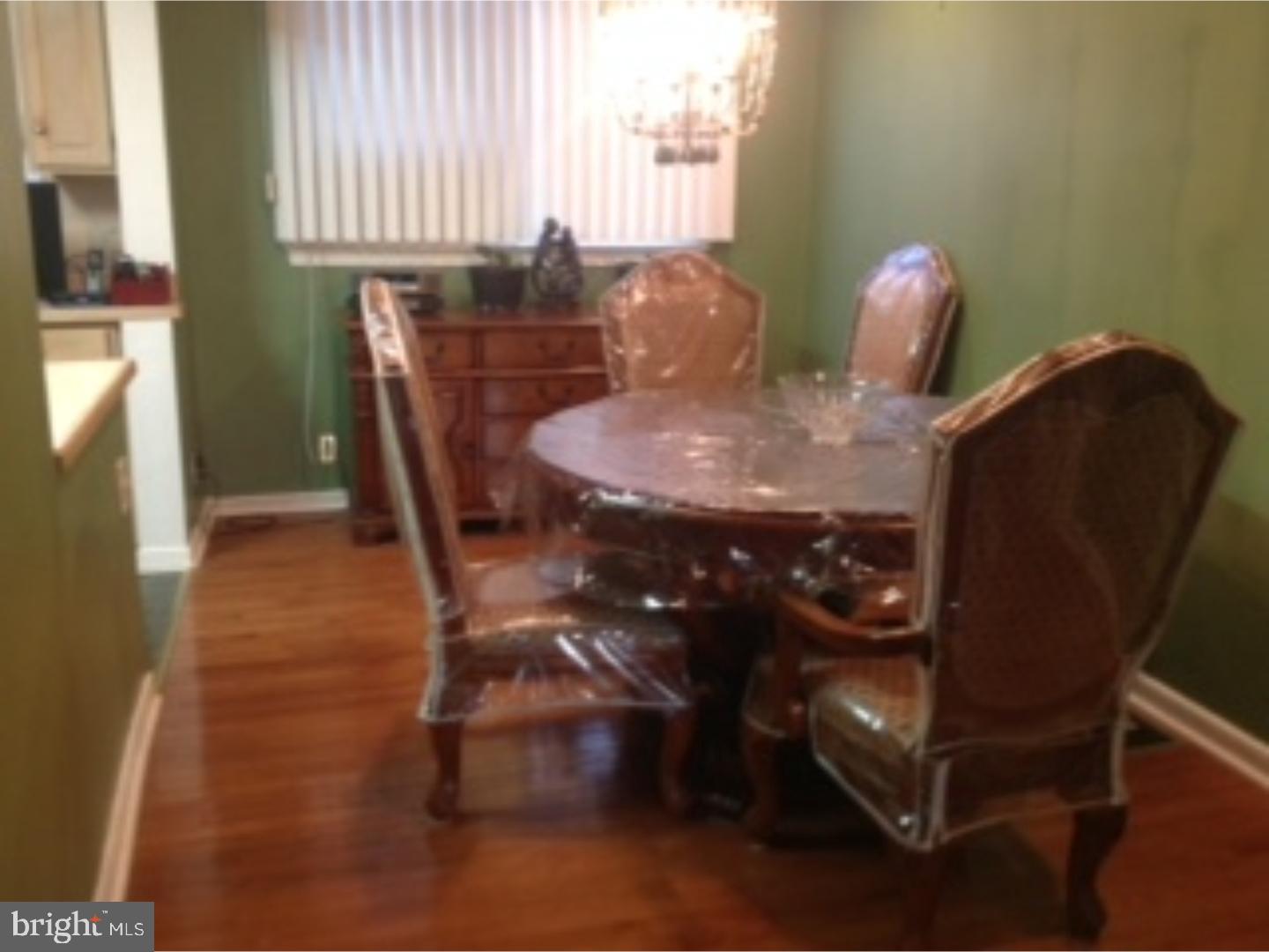 8539 Temple Road Philadelphia, PA 19150 - Photo 9 of 25 Dining Room