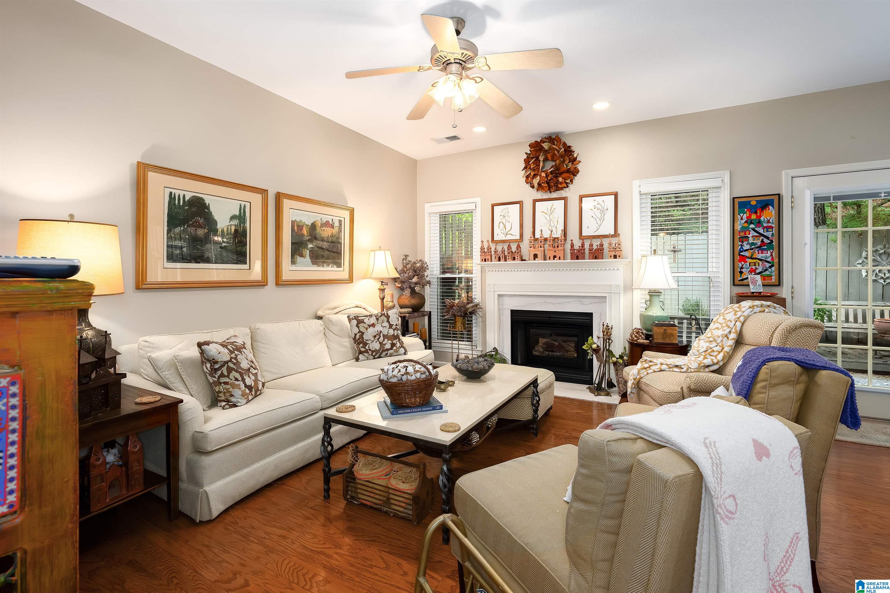 533 Hackberry Ridge Cove Birmingham, AL 35226 - Photo 2 of 31