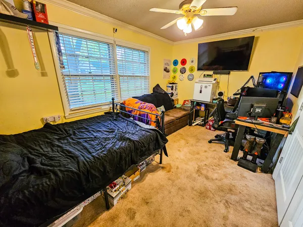 $305,000 | 206 Hilltop Drive, Shelbyville, TN 37160