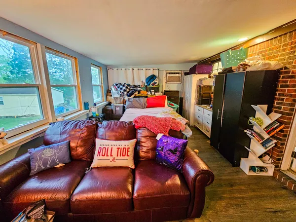 $305,000 | 206 Hilltop Drive, Shelbyville, TN 37160