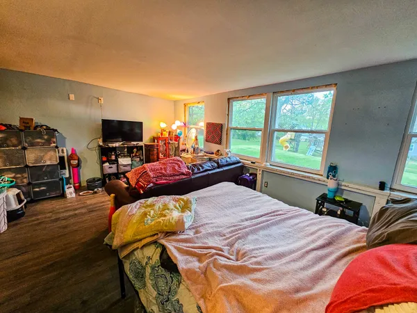 $305,000 | 206 Hilltop Drive, Shelbyville, TN 37160
