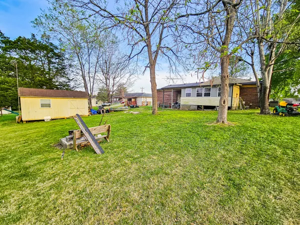 $305,000 | 206 Hilltop Drive, Shelbyville, TN 37160