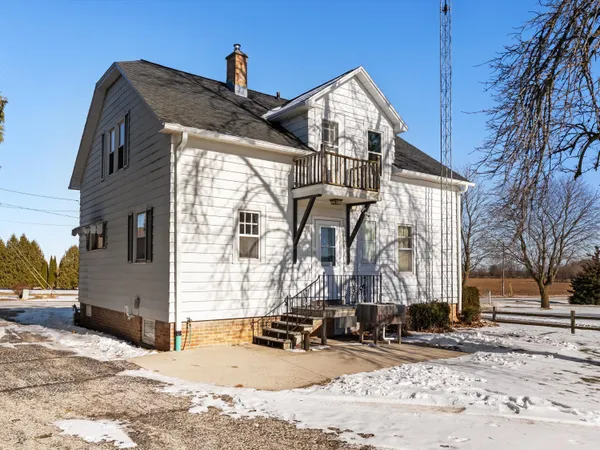 $215,000 | 411 South Packer Drive, Francis Creek, WI 54220