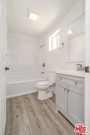 $1,499,000 | 5430 Monroe Street, Los Angeles, CA 90038