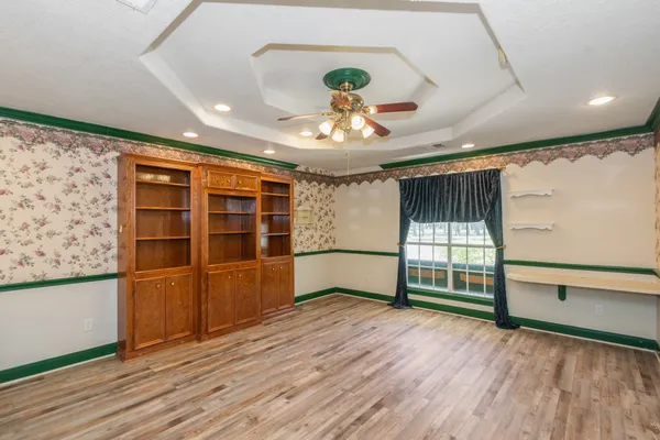 $995,000 | 7316 Pine Drive, Alvin, TX 77511