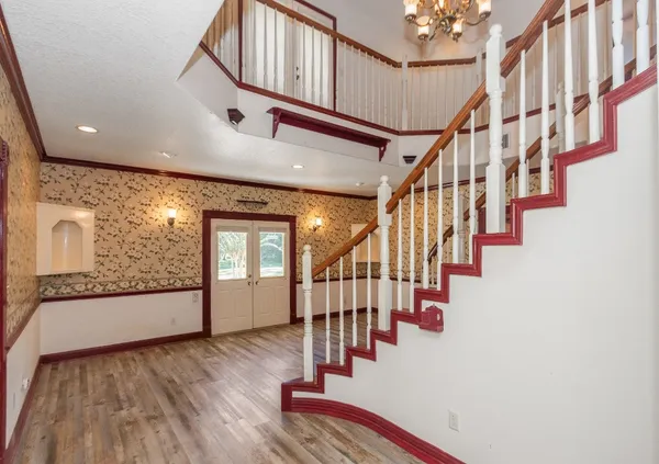 $995,000 | 7316 Pine Drive, Alvin, TX 77511