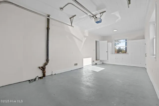 $227,500 | 9055 West Marlboro Road, Farmville, NC 27828