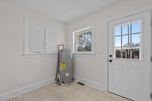 $227,500 | 9055 West Marlboro Road, Farmville, NC 27828