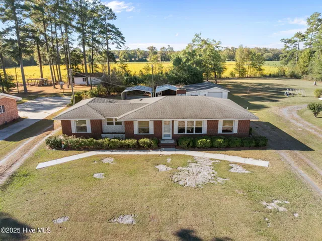 $227,500 | 9055 West Marlboro Road, Farmville, NC 27828