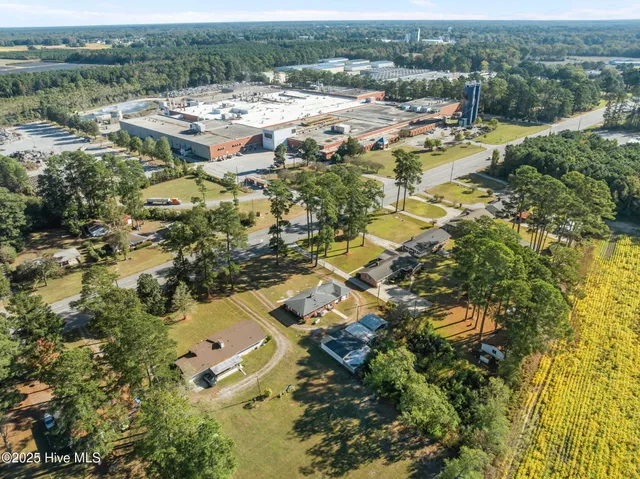 $227,500 | 9055 West Marlboro Road, Farmville, NC 27828