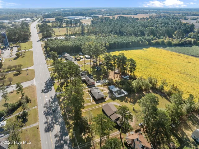 $227,500 | 9055 West Marlboro Road, Farmville, NC 27828