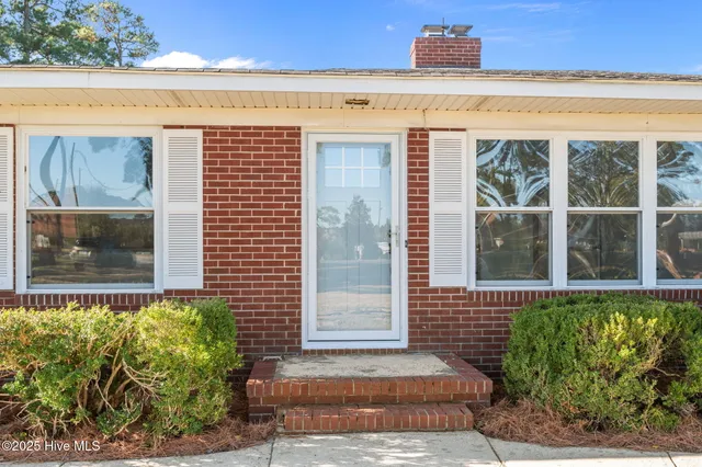 $227,500 | 9055 West Marlboro Road, Farmville, NC 27828