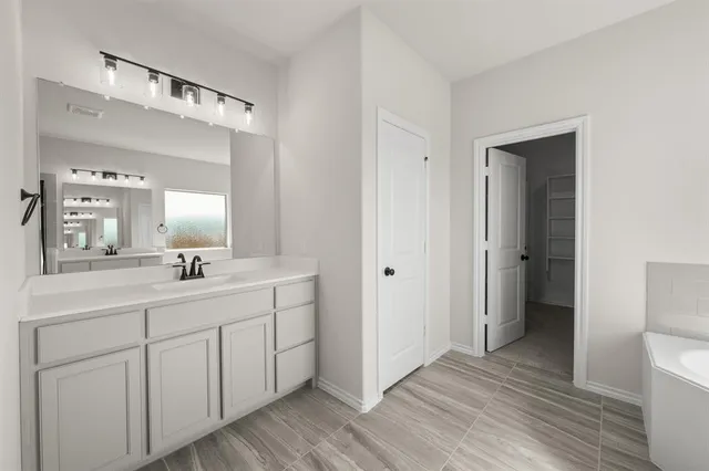 $409,999 | 1109 Turtle Hill Lane, Crowley, TX 76036