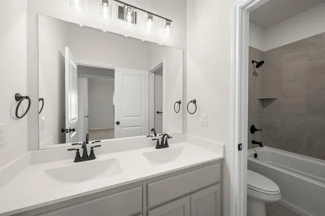 $409,999 | 1109 Turtle Hill Lane, Crowley, TX 76036