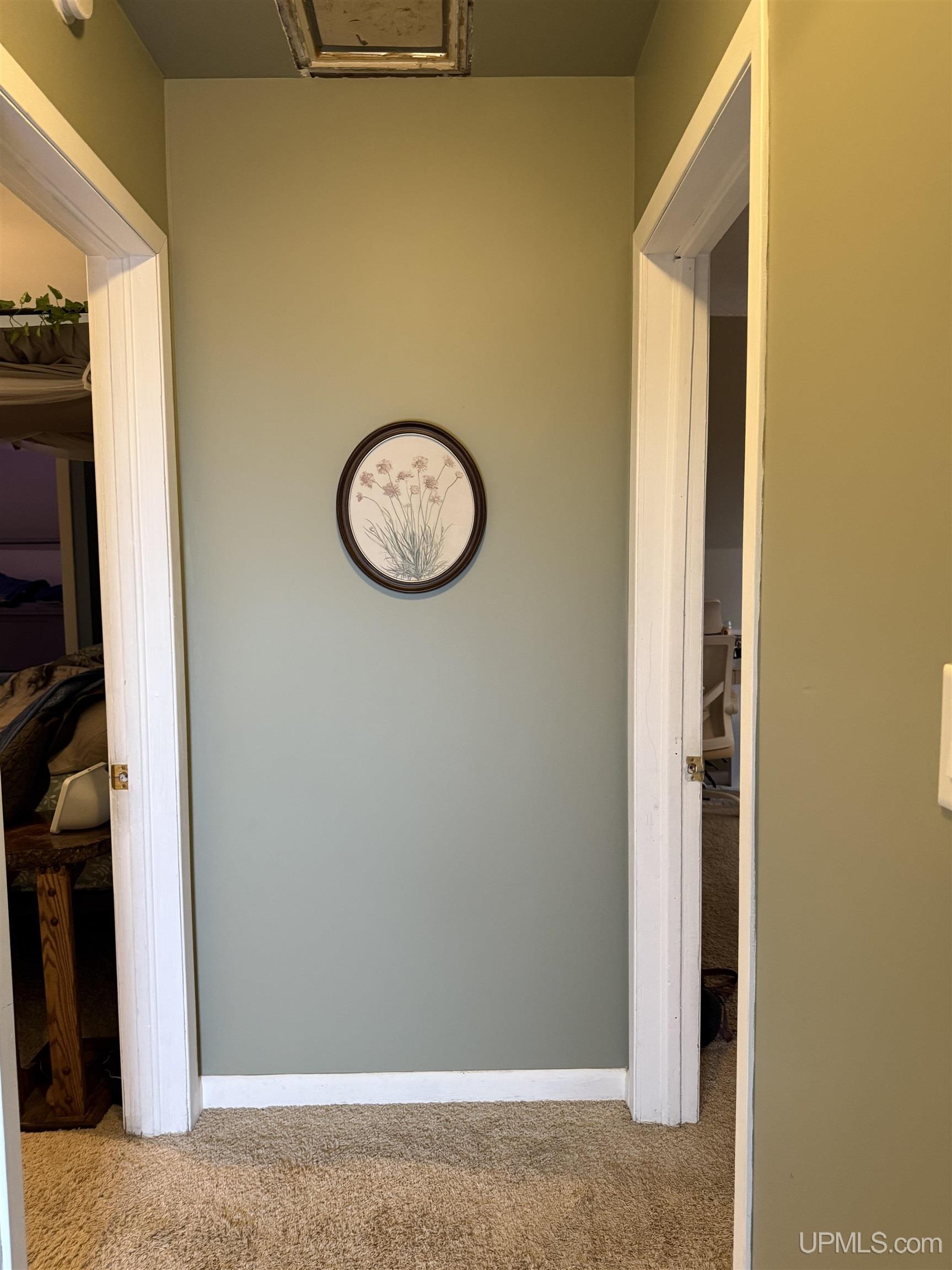 211 Wisconsin Avenue Gladstone, MI 49837 - Photo 17 of 36 Gallery Image 17
