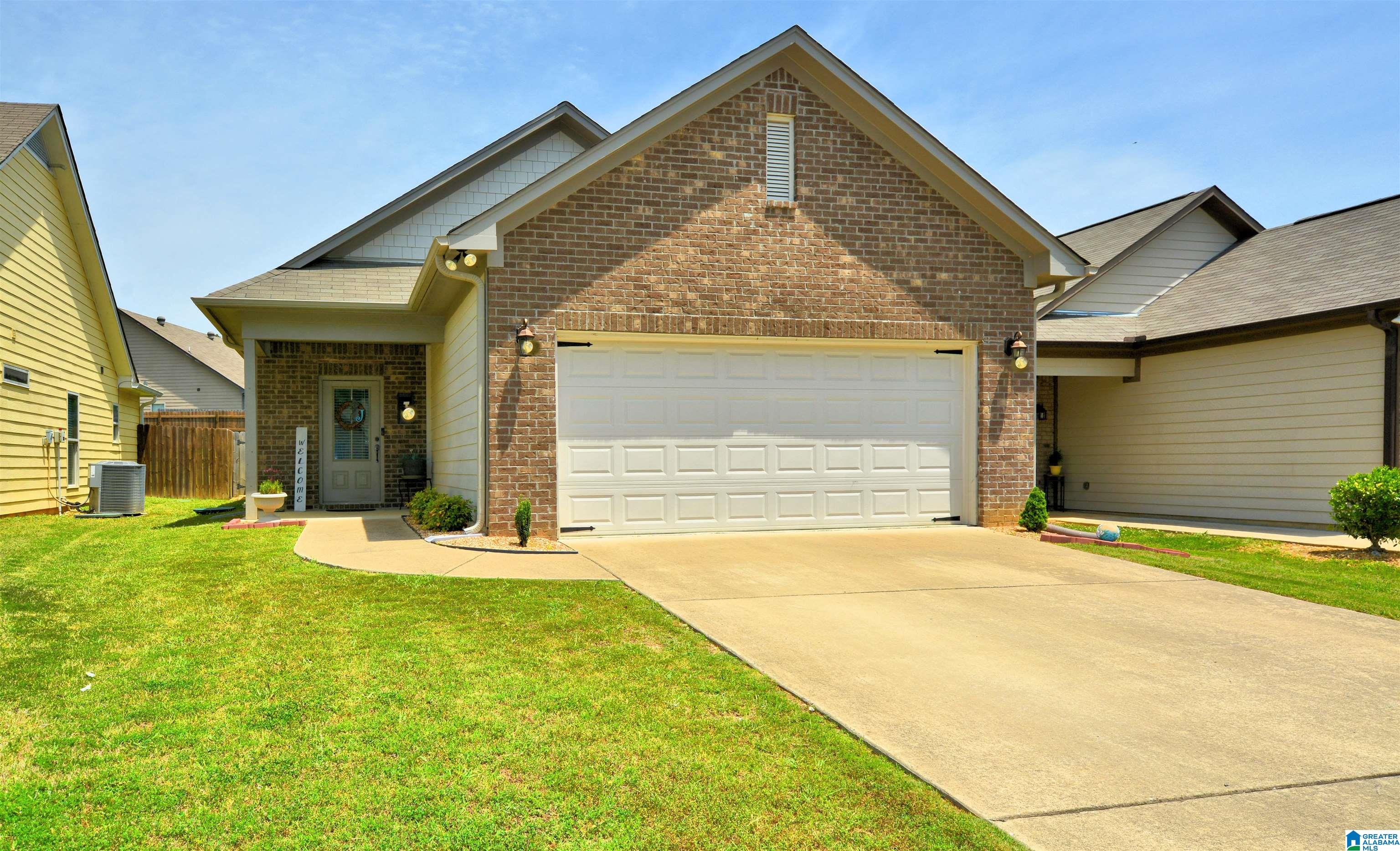 125 Cedar Ridge Odenville, AL 35120 - Photo 1 of 33