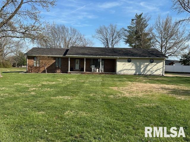 2944 Delora Lane Herrin, IL 62948 - Photo 2 of 39