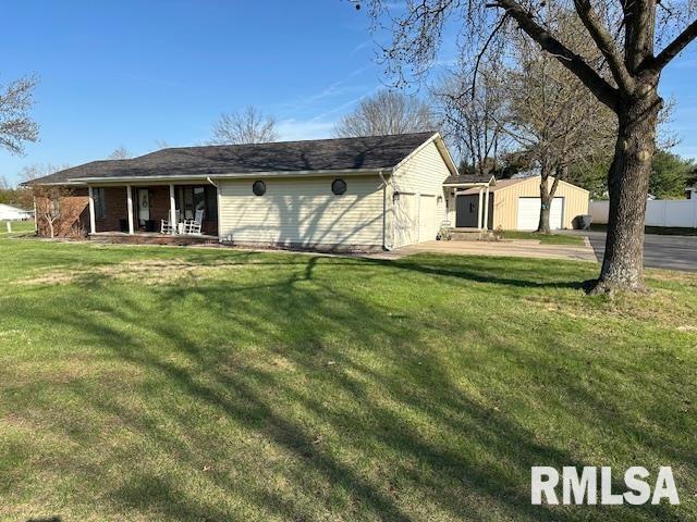 2944 Delora Lane Herrin, IL 62948 - Photo 3 of 39
