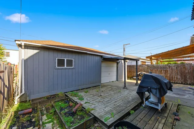 $525,000 | 5040 West Patterson Avenue, Chicago, IL 60641