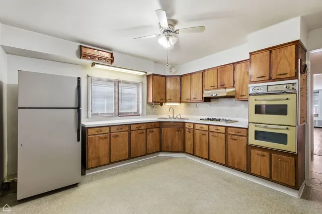 $525,000 | 5040 West Patterson Avenue, Chicago, IL 60641