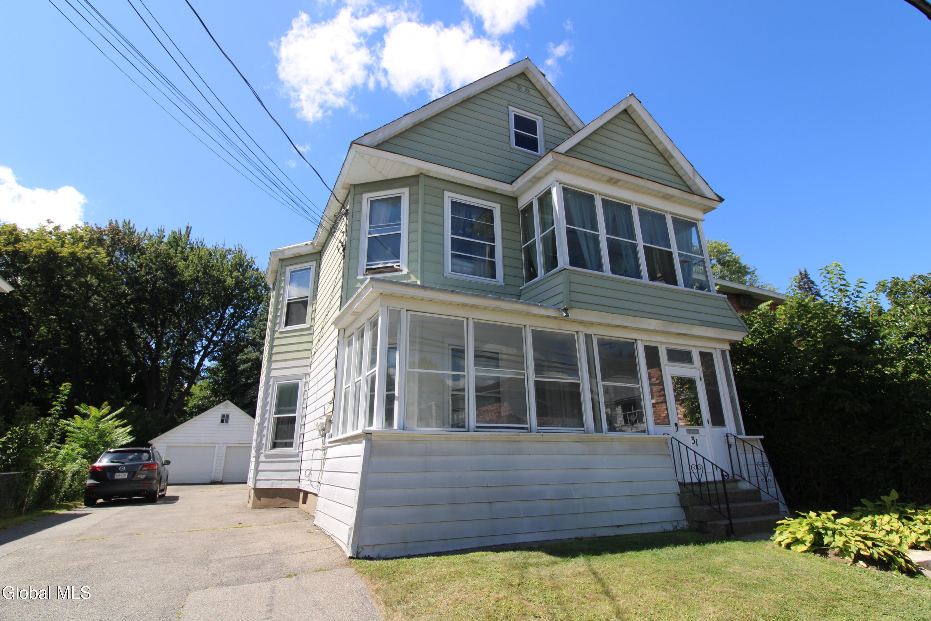 31 Vley Road Scotia, NY 12302 - Photo 1 of 38 IMG_3577