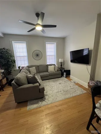 $299,900 | 2422 McNair Avenue, St. Louis, MO 63104