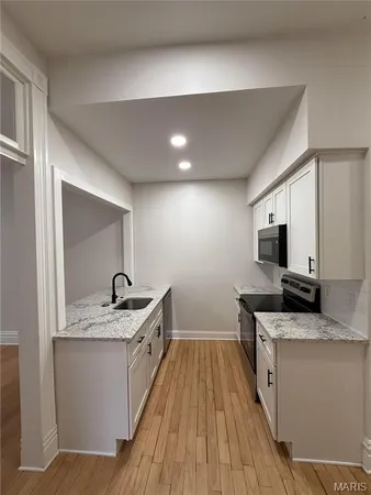 $299,900 | 2422 McNair Avenue, St. Louis, MO 63104