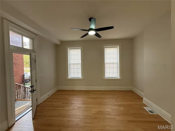 $299,900 | 2422 McNair Avenue, St. Louis, MO 63104