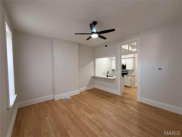 $299,900 | 2422 McNair Avenue, St. Louis, MO 63104