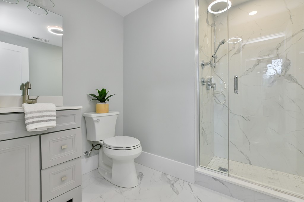 27 Armandine Street, Unit 3 Boston, MA 02124 - Photo 11 of 17