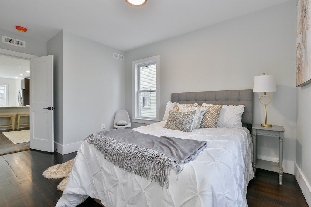 27 Armandine Street, Unit 3 Boston, MA 02124 - Photo 10 of 17