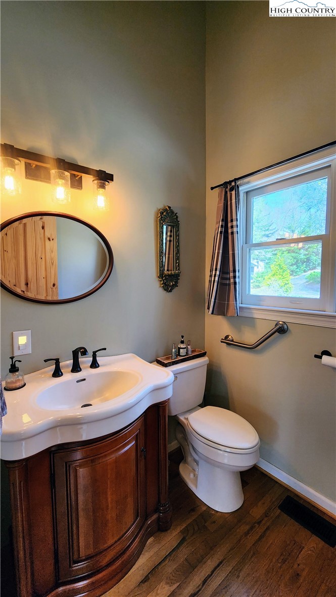 683 Joe Hartley Road Linville, NC 28657 - Photo 21 of 50