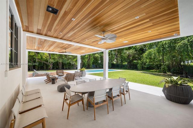 $6,700,000 | 4860 Hammock Lakes Drive, Coral Gables, FL 33156