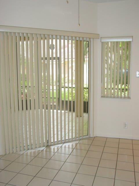23230 Island View, Unit E Boca Raton, FL 33433 - Photo 11 of 29 Breakfast Area