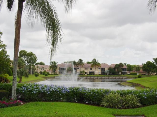 23230 Island View, Unit E Boca Raton, FL 33433 - Photo 25 of 29 Community Entry