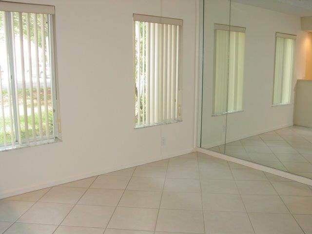 23230 Island View, Unit E Boca Raton, FL 33433 - Photo 7 of 29 Dining Room