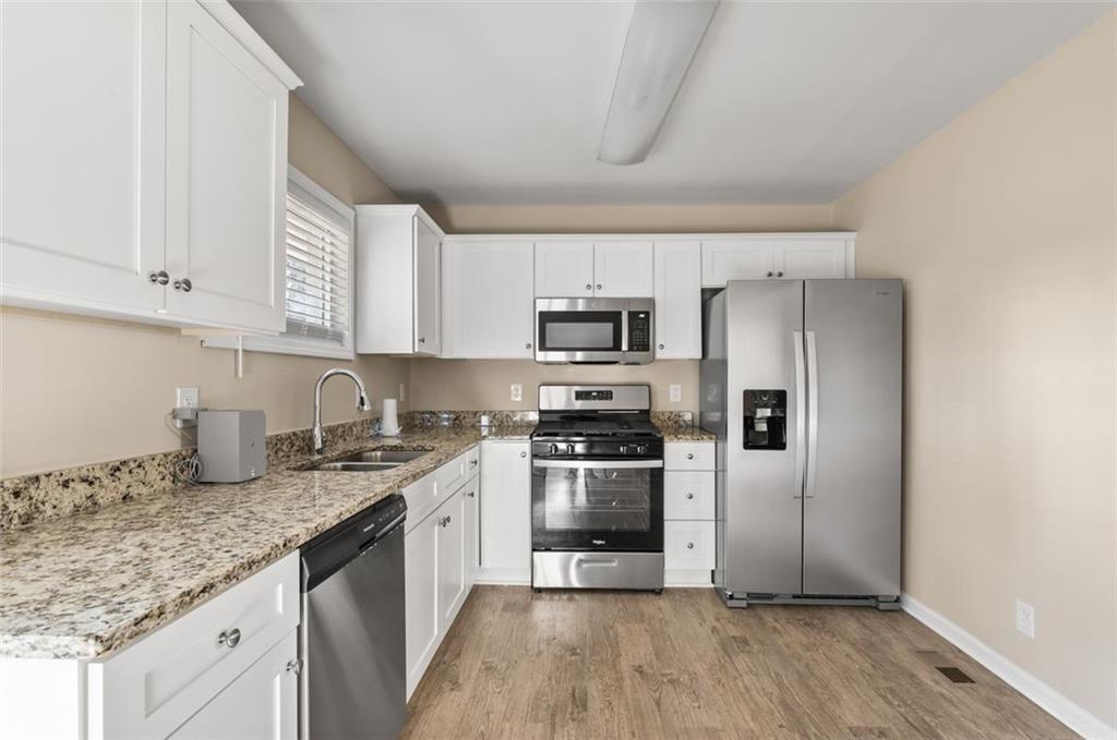 3645 Larkspur Terrace Decatur, GA 30032 - Photo 10 of 27