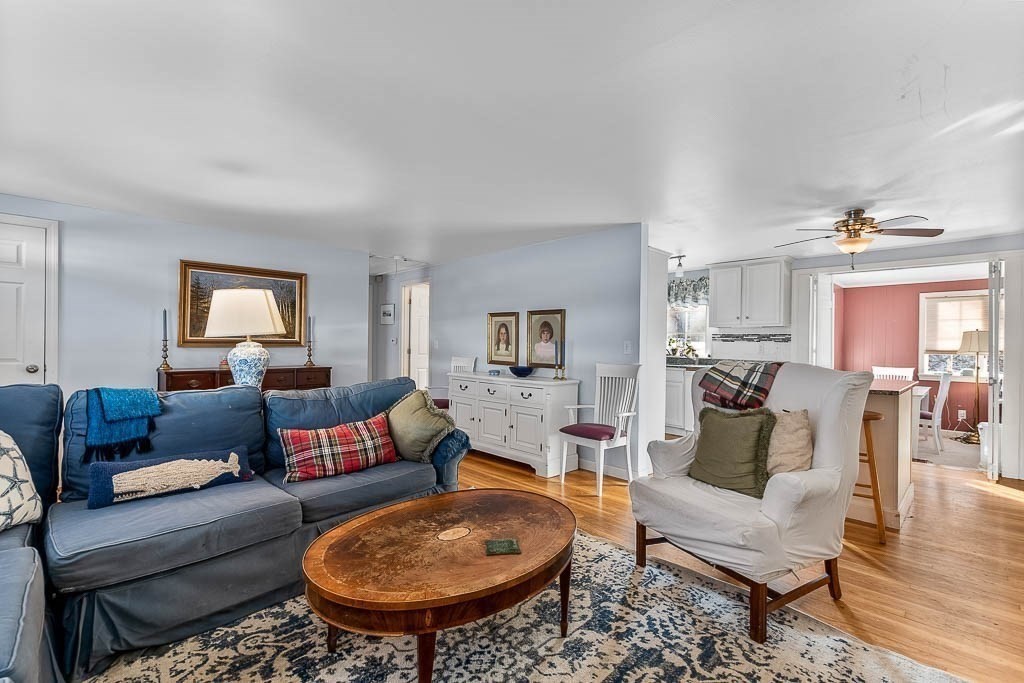 21 Spinning Brook Road Yarmouth, MA 02664 - Photo 5 of 27