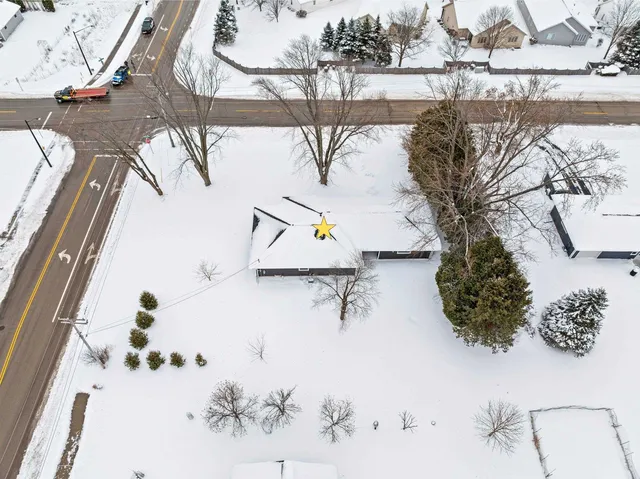 $324,900 | 4710 West Capitol Drive, Appleton, WI 54913